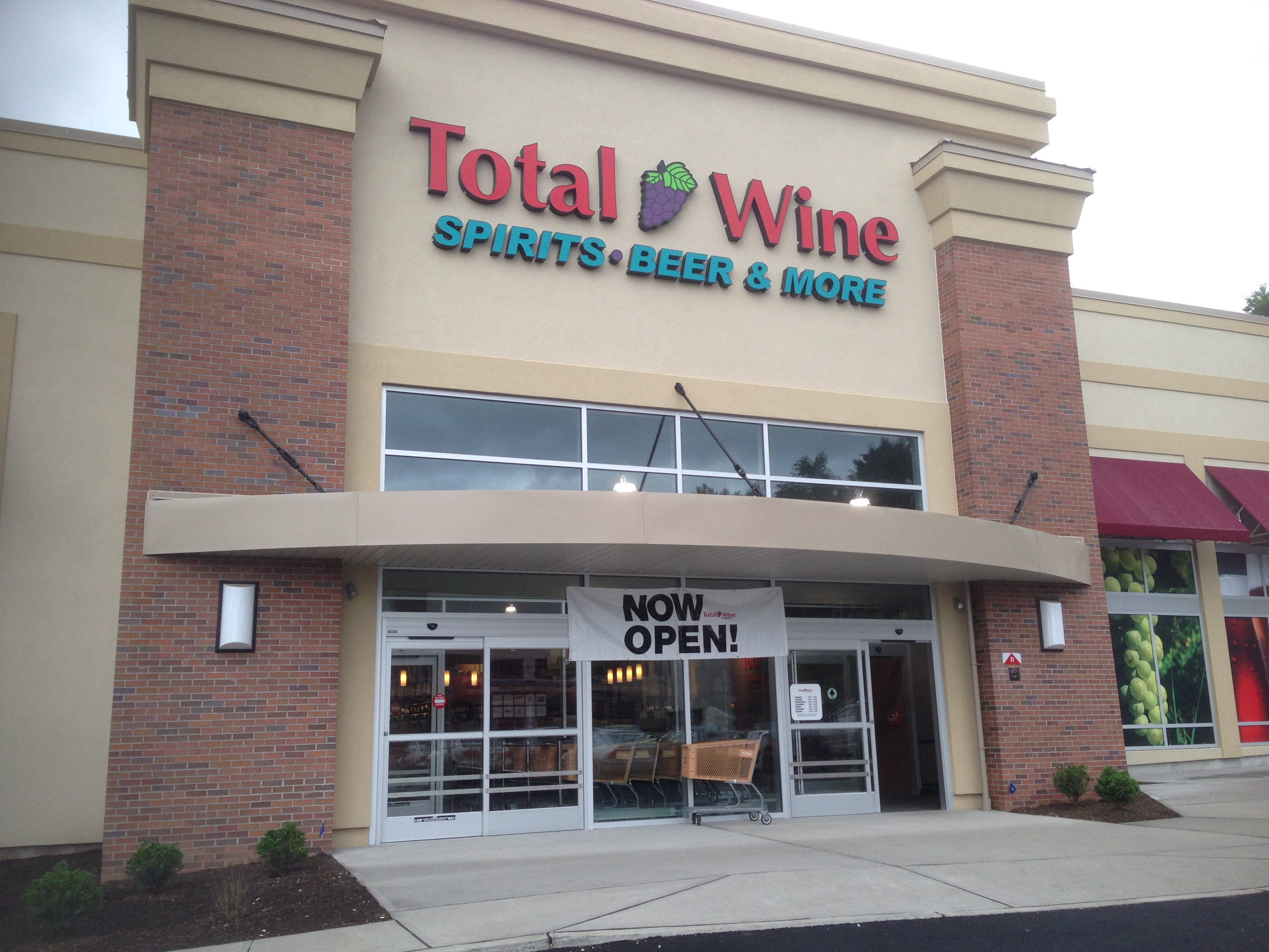 Total Wine In River Edge Expands Next Door Boozy Burbs