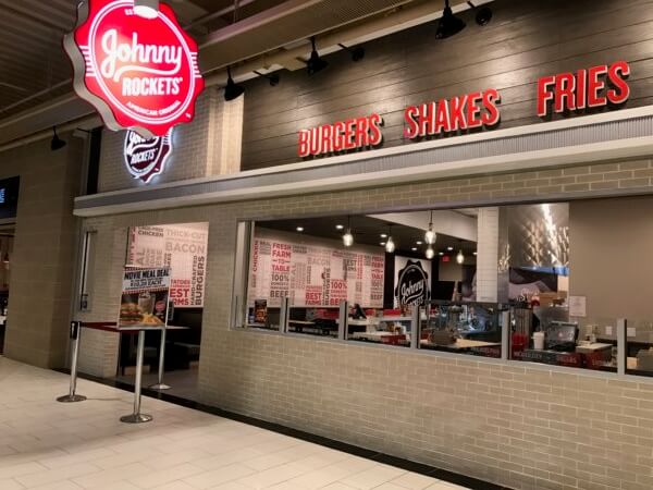 Johnny Rockets in West Nyack Launches 2.0 Design – Boozy Burbs